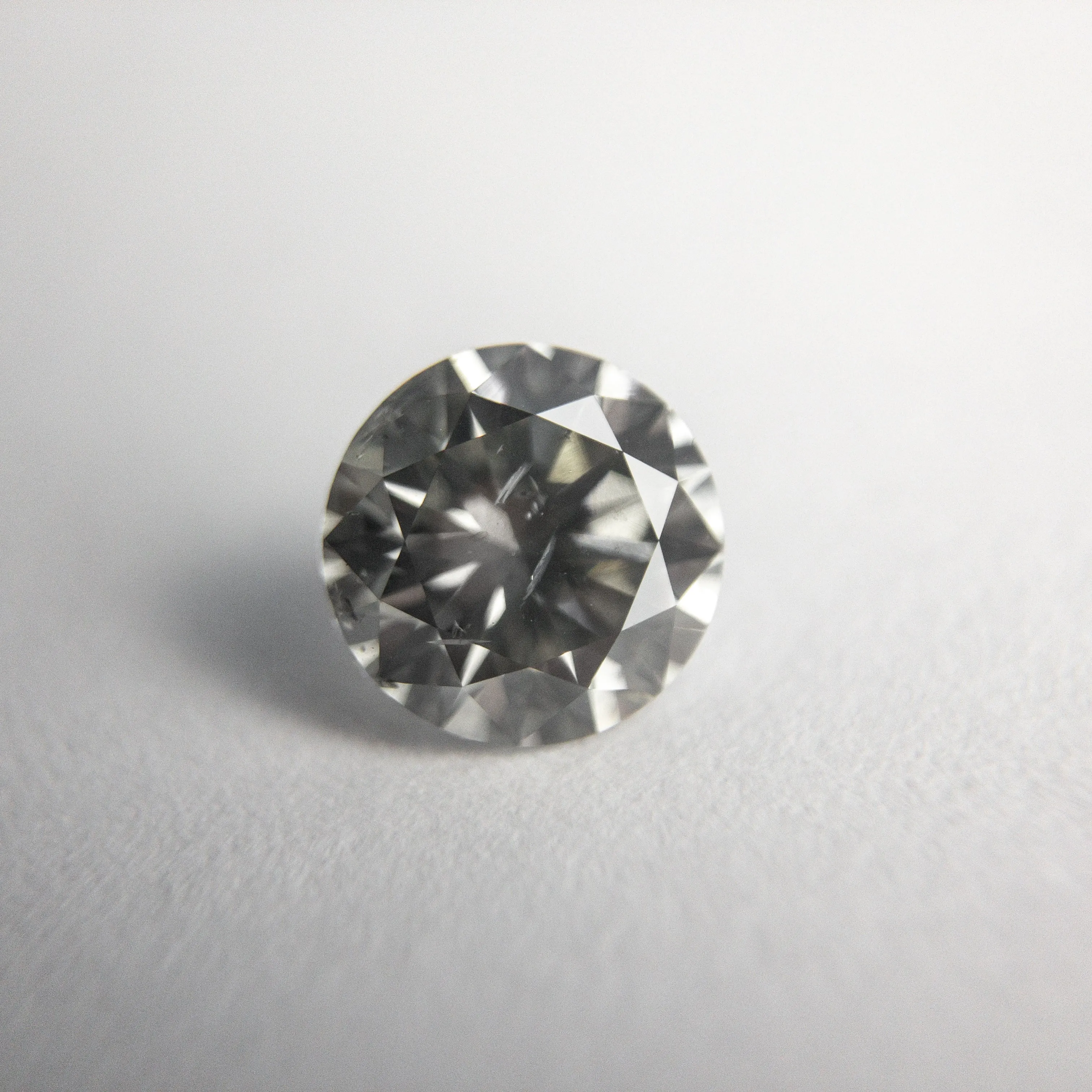 1.05ct 6.43x6.46x4.00mm Fancy Grey Round Brilliant 18849-01