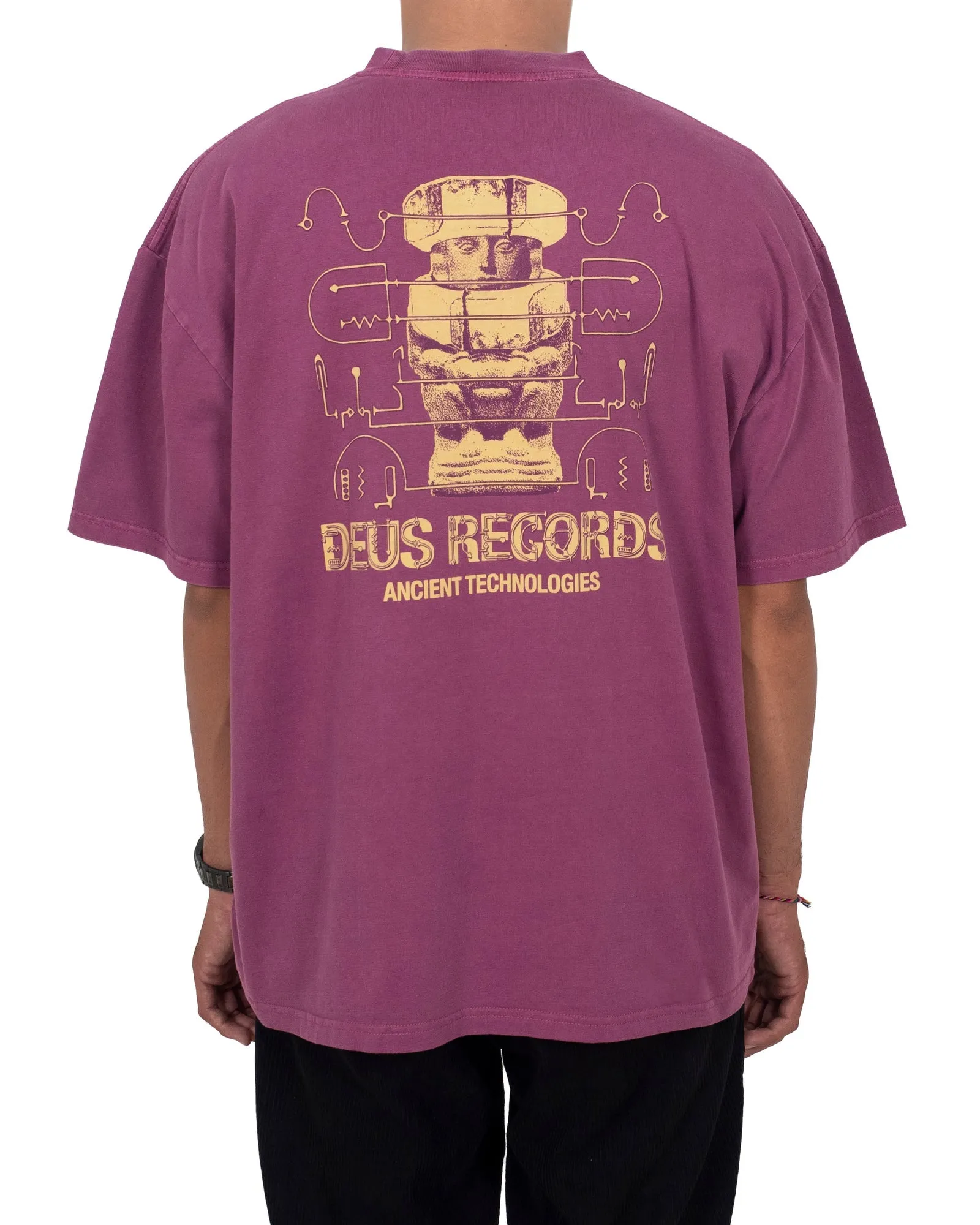 ANCIENT TECH TEE - RHODO