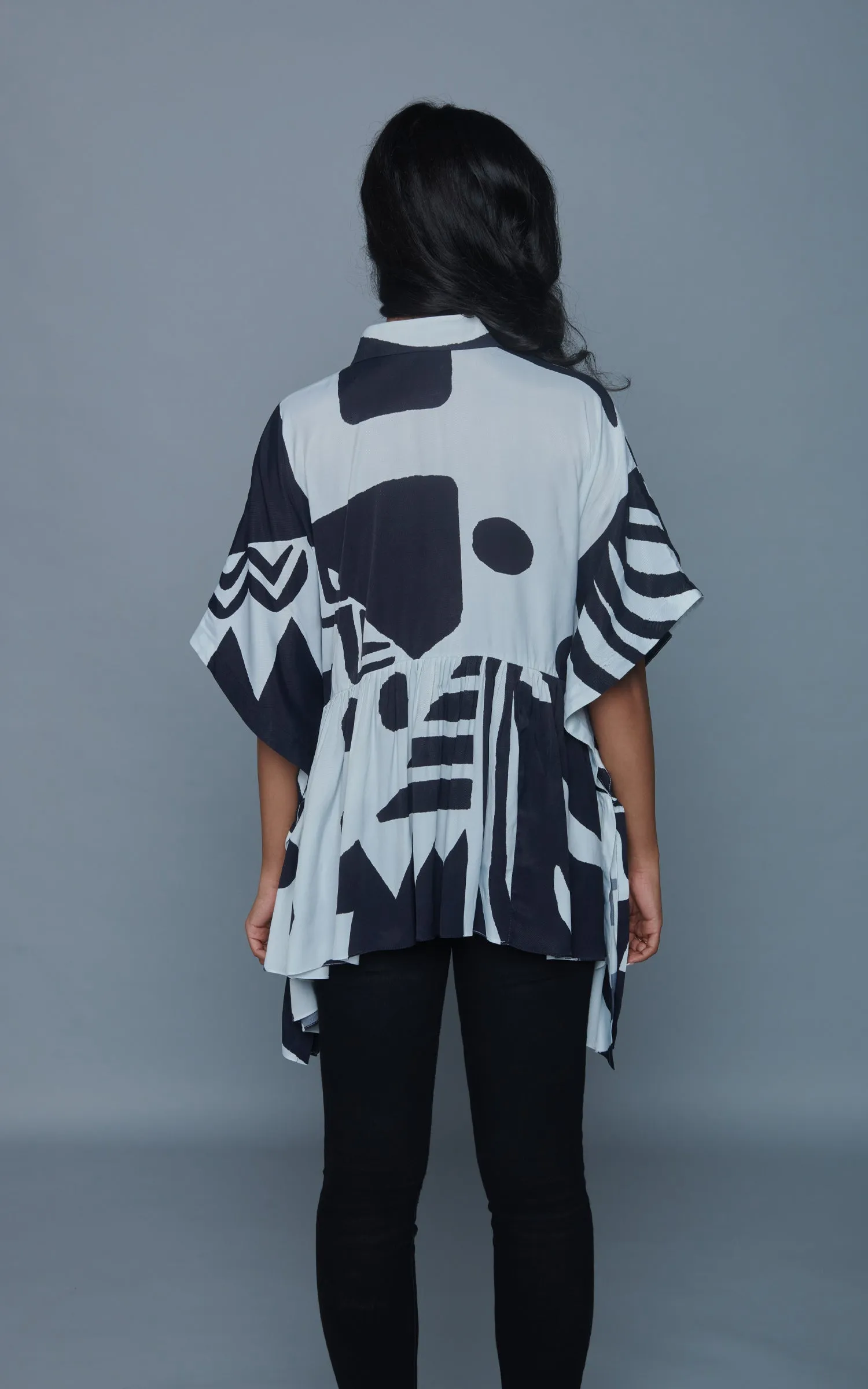 Black and White Abstract Printed Gathered Shirt