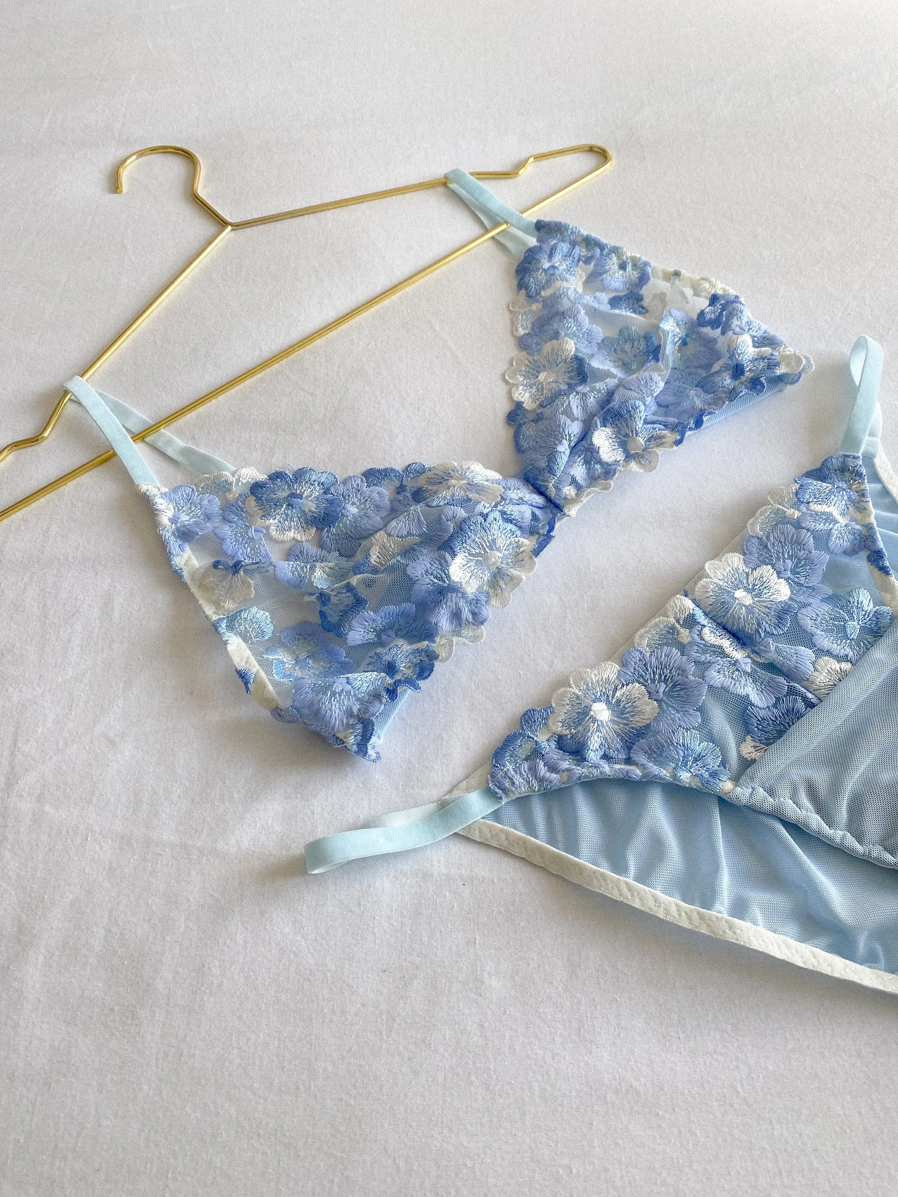 Bluebell Embroidered Lace Bra