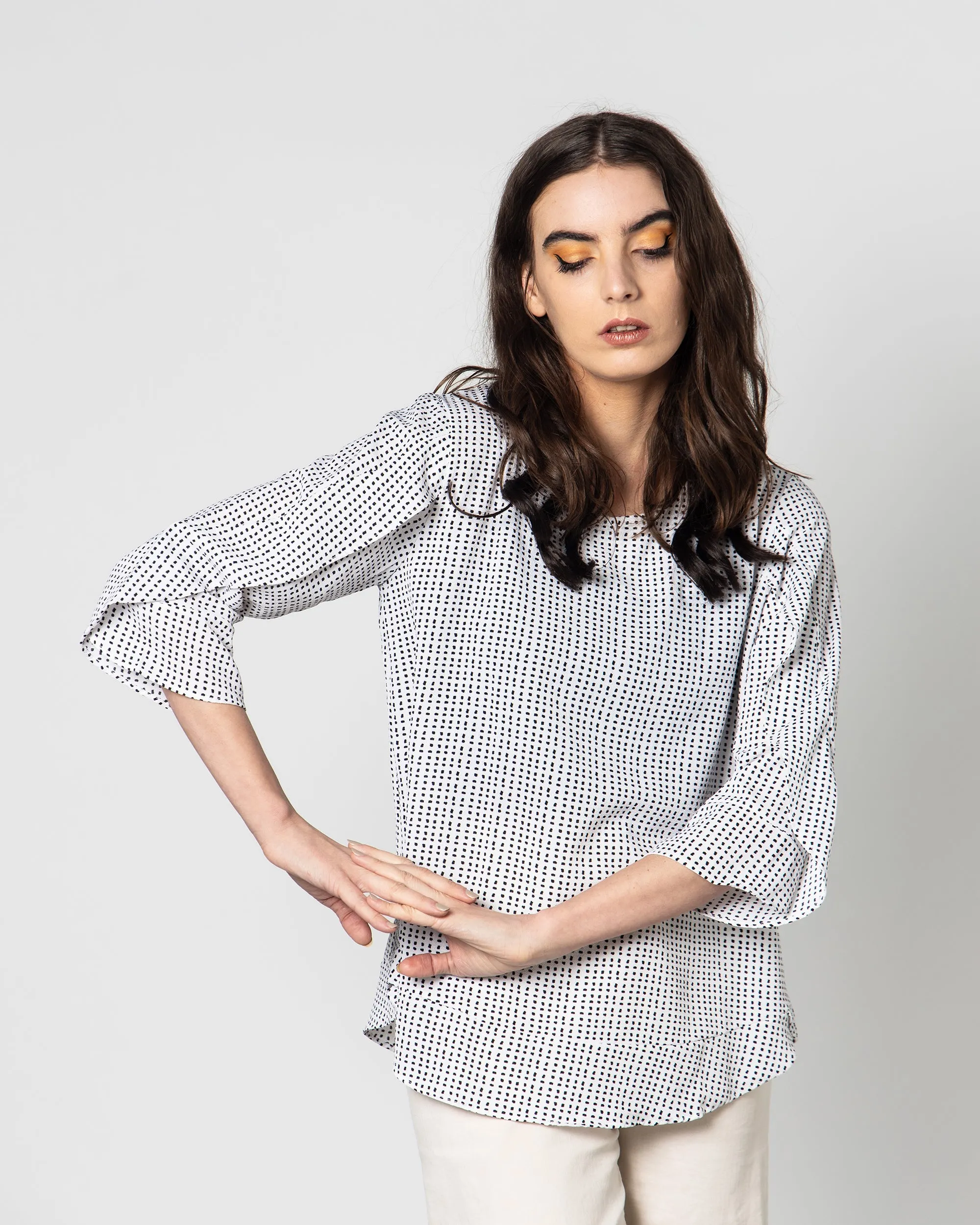 DOTTED ROUND NECK BLOUSE 1075 - بلوزه