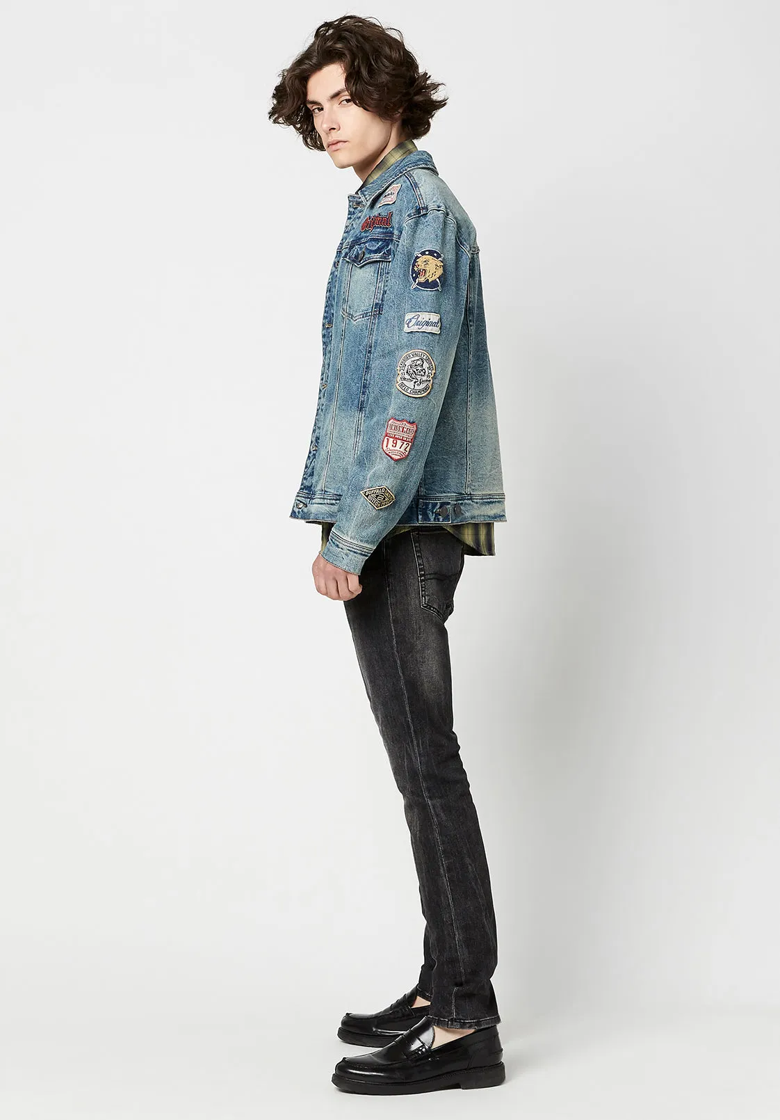 Joe Patched Men's Jean Jacket in Blue Vintage and Worn - BM22143