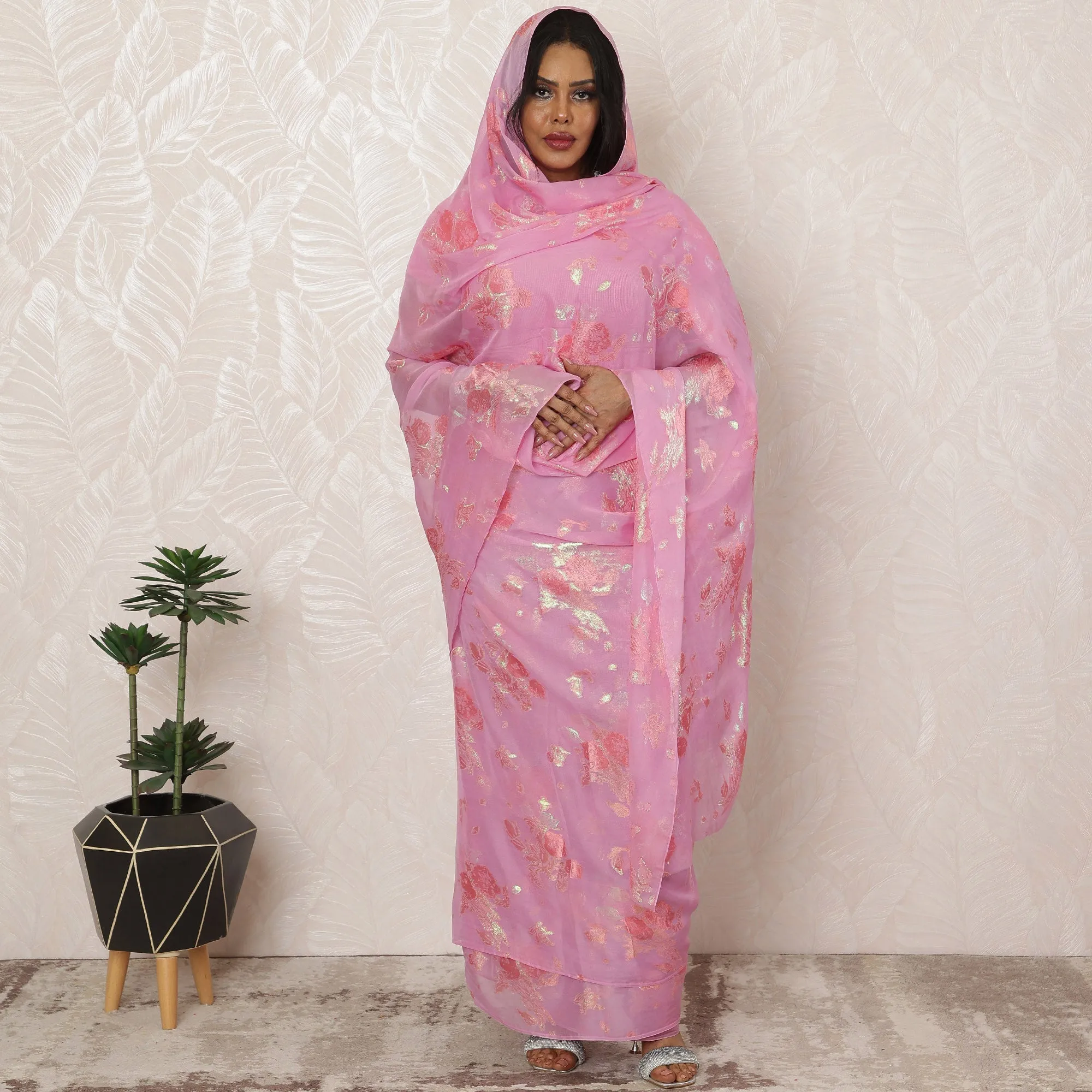 Soft Pink Sudanese Thobe Fabric in Silk Chiffon with Metallic Lurex, 4.5 Meters, 110 cm Width-D20353