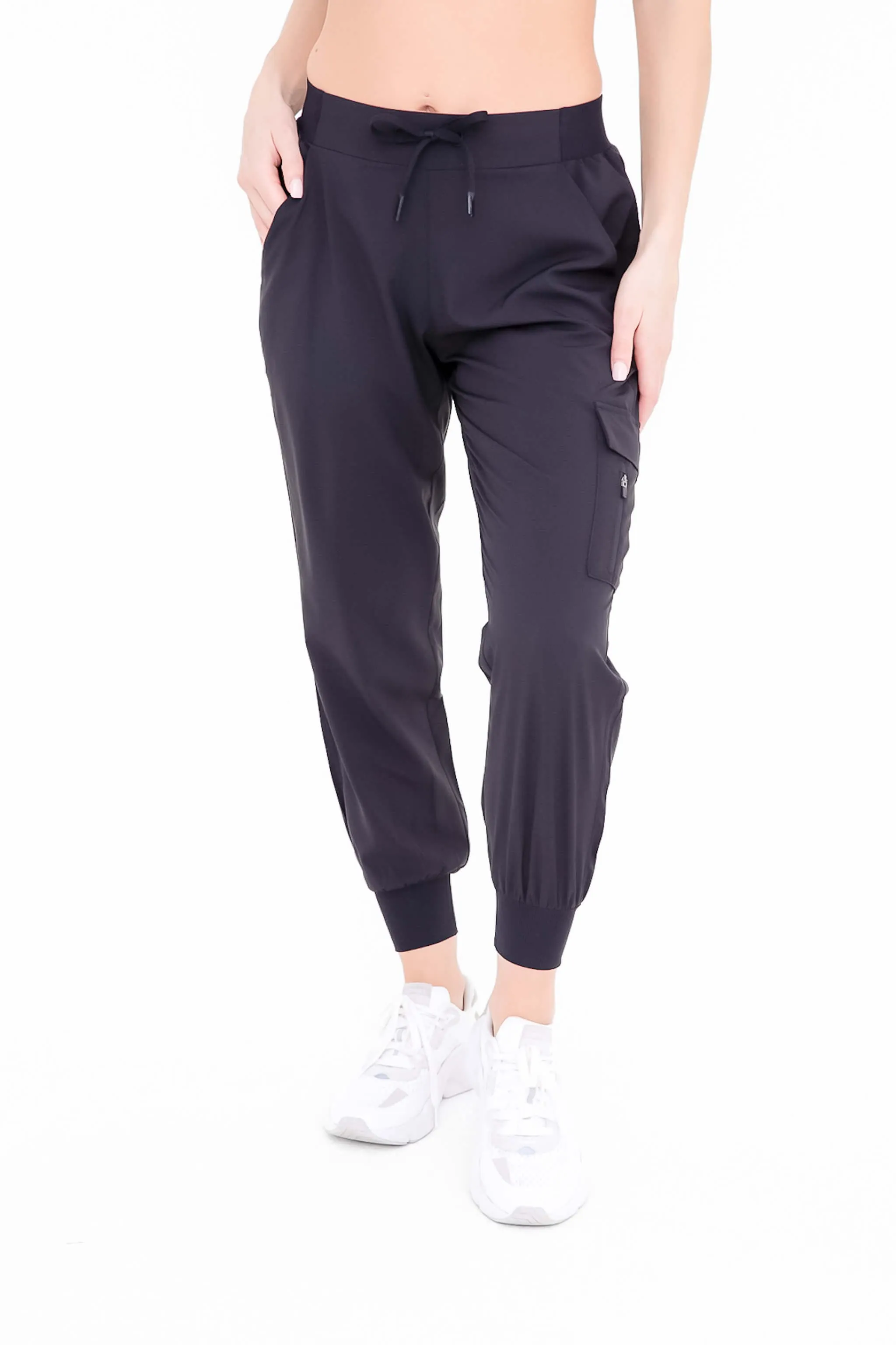 Sporty Vibes Capri Joggers