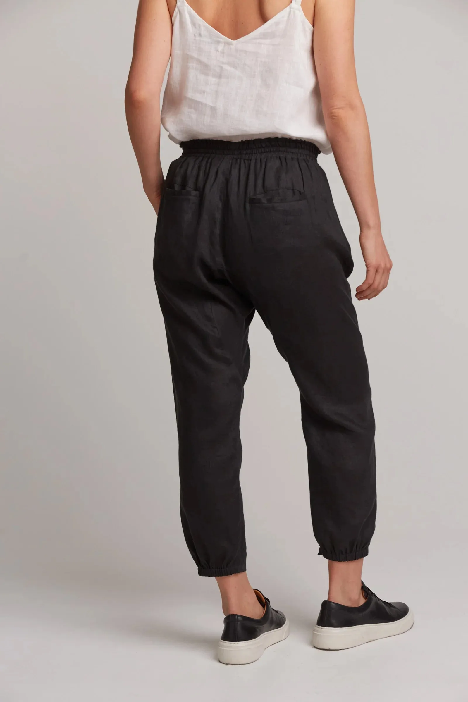 Studio Relaxed Linen Pant | Ebony